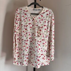 Basic Editions Cream Ribbed Henley with Pink Floral Print